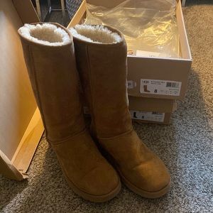 Ugg - Classic Tall ll